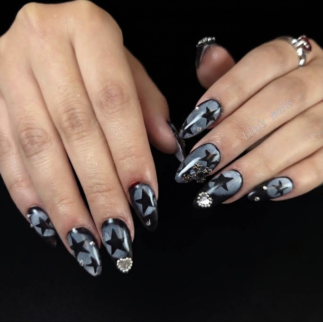 Nail Art & Designs